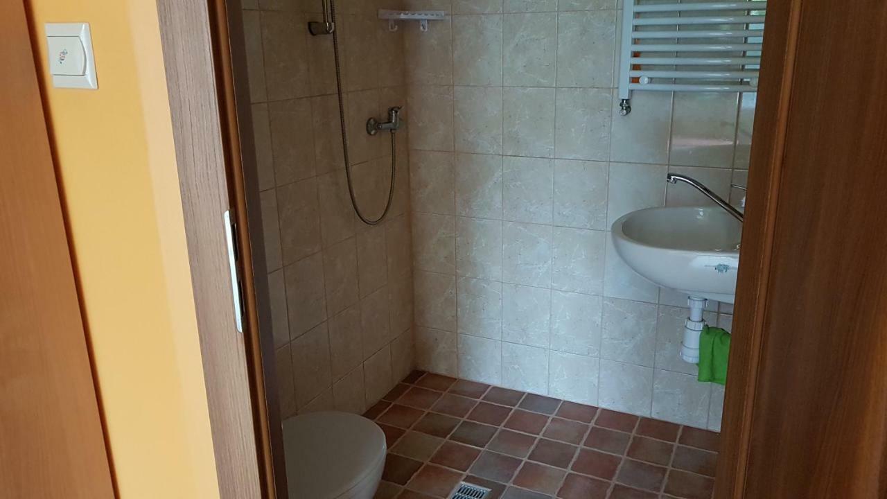 Noclegi U Gosi Mosty Kolo Gdyni Exterior foto